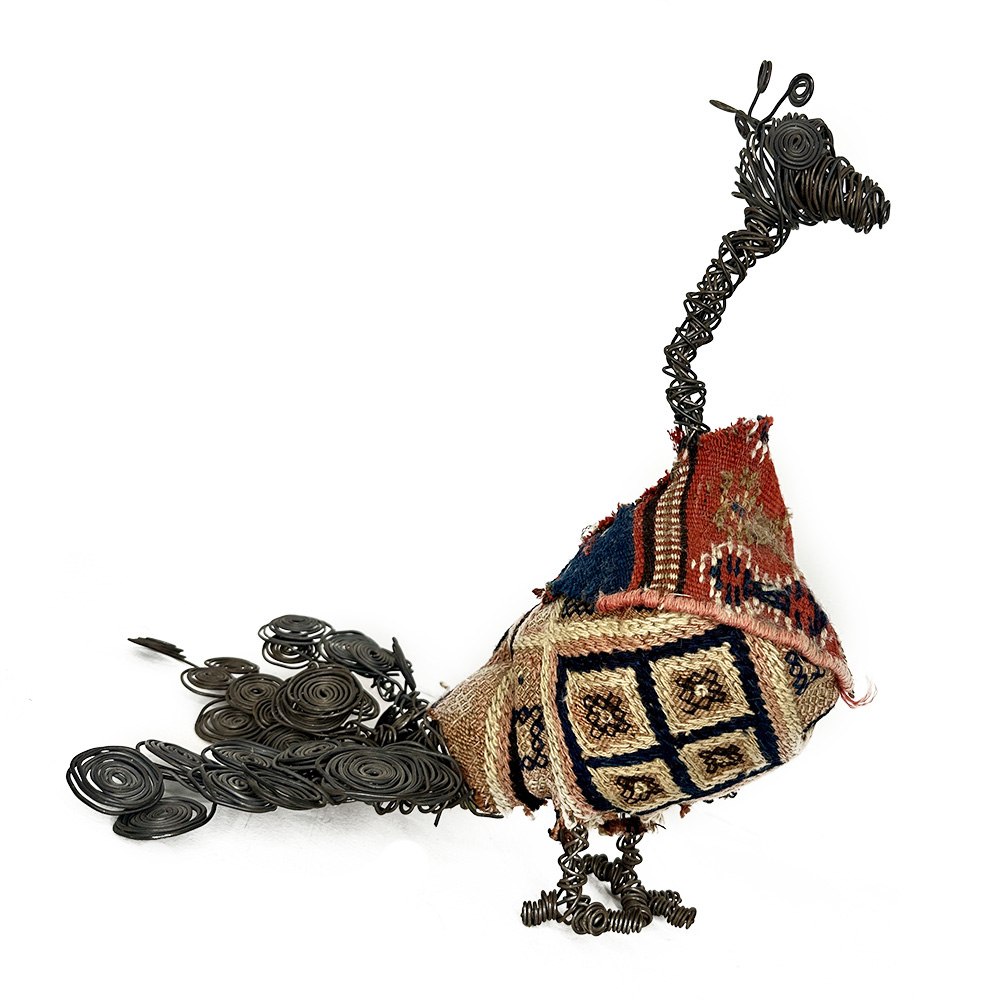 مجسمه مفتولی طرح طاووس